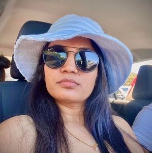 Meet your Posher, Juhi
